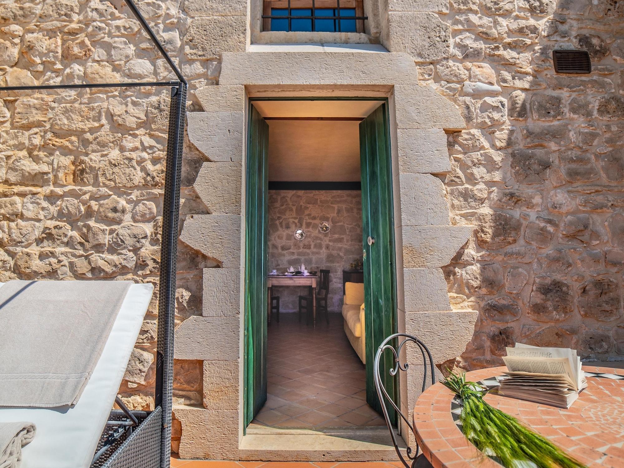 Torre Don Virgilio Country Hotel Cannizzara Екстер'єр фото